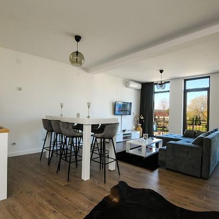 Central Apartments Kladovo Kültér fotó
